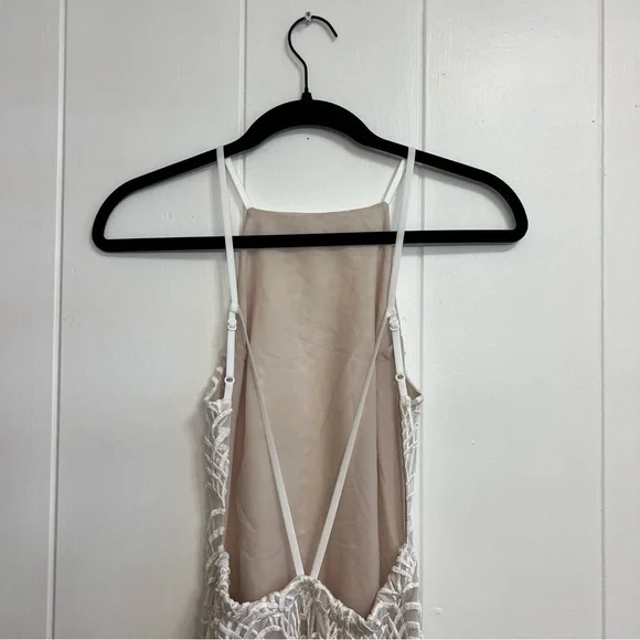 HOLD Stone Cold Fox Logan Crochet White Cream Lace Maxi Dress Bridal Sz 1 - Picture 5 of 11
